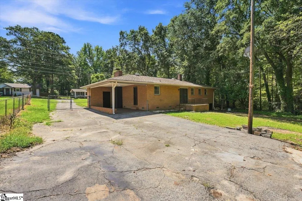 406 Jasmine Street Spartanburg, SC 29303