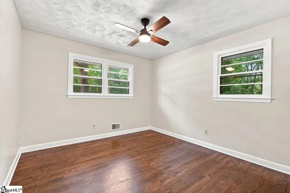 406 Jasmine Street Spartanburg, SC 29303
