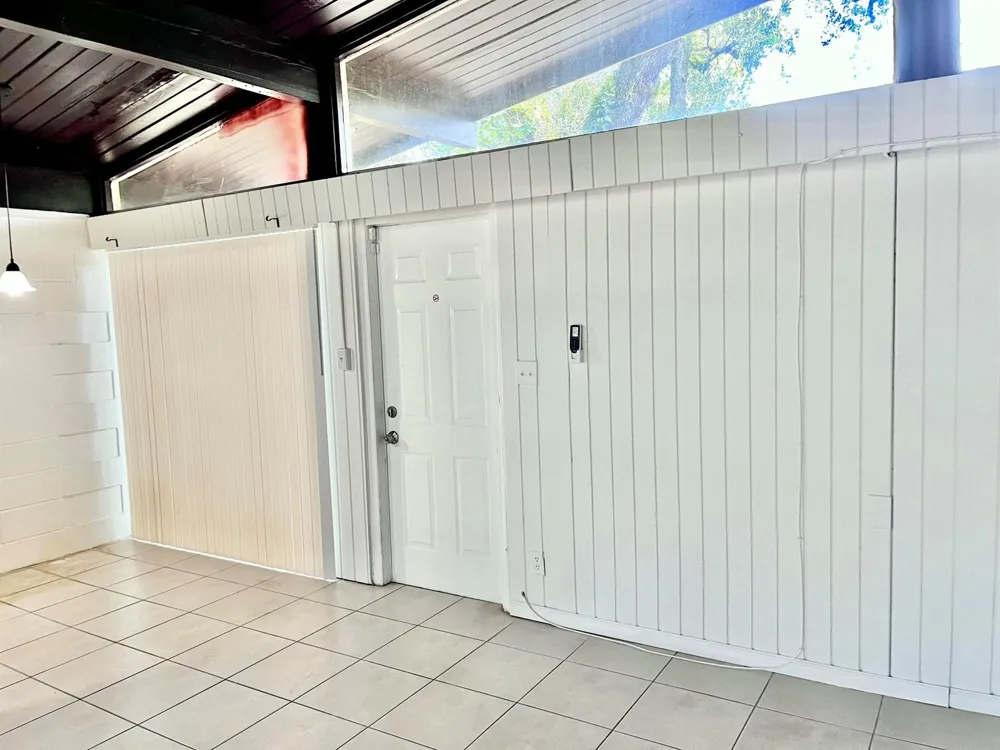 807 W LAS OLAS BOULEVARD Fort Lauderdale, FL 33312