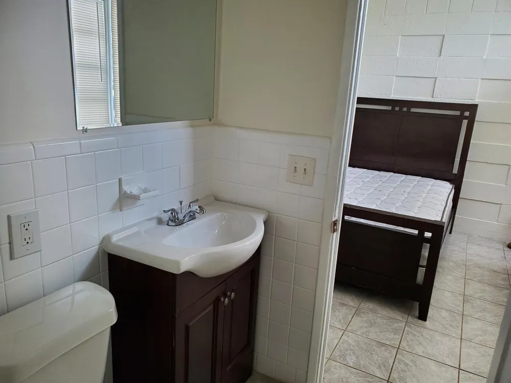 807 W LAS OLAS BOULEVARD Fort Lauderdale, FL 33312