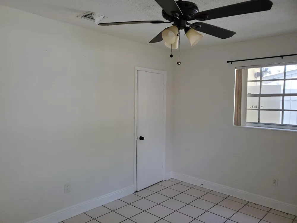 807 W LAS OLAS BOULEVARD Fort Lauderdale, FL 33312