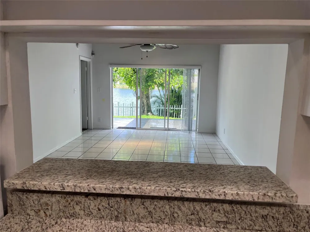 5517 SW 24TH AVENUE Dania Beach, FL 33312