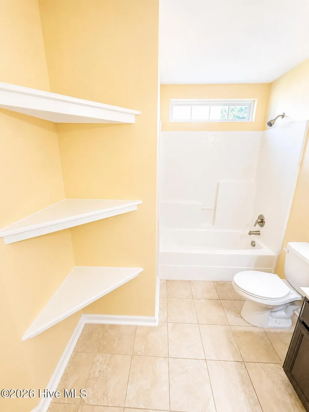 3628 Thornbrook Drive Greenville, NC 27834