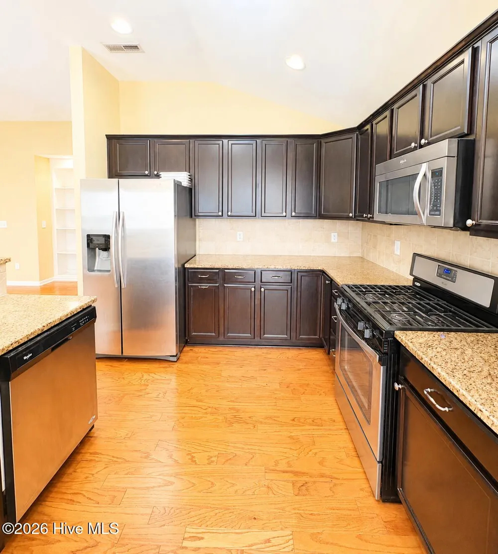 3628 Thornbrook Drive Greenville, NC 27834