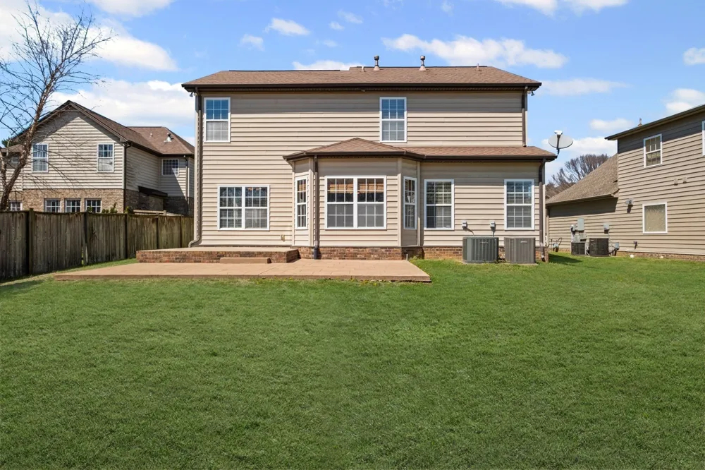 602 Pemberton Ct Mount Juliet, TN 37122