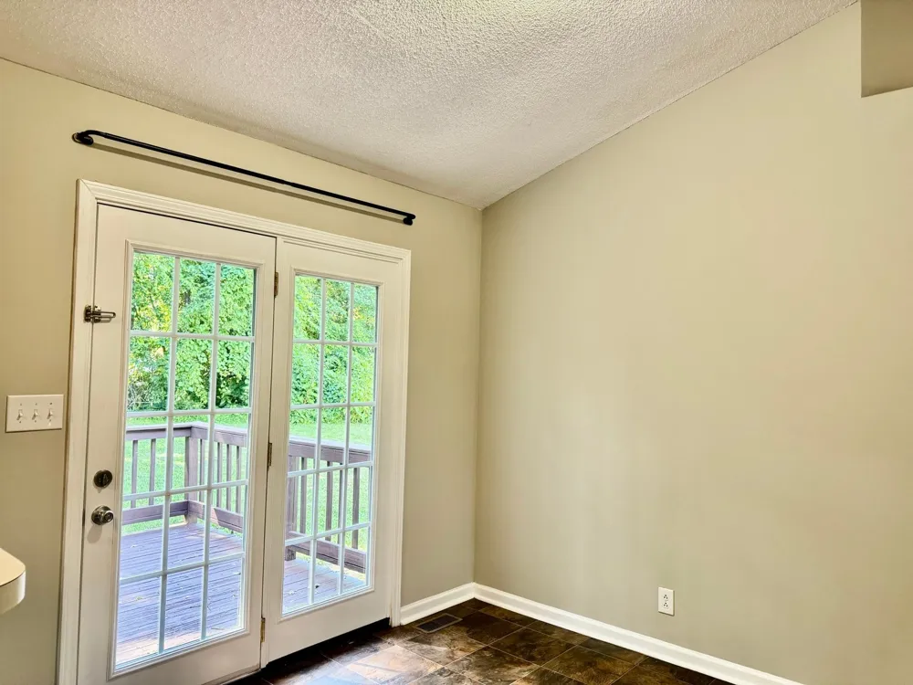 69 Grassmire Clarksville, TN 37042
