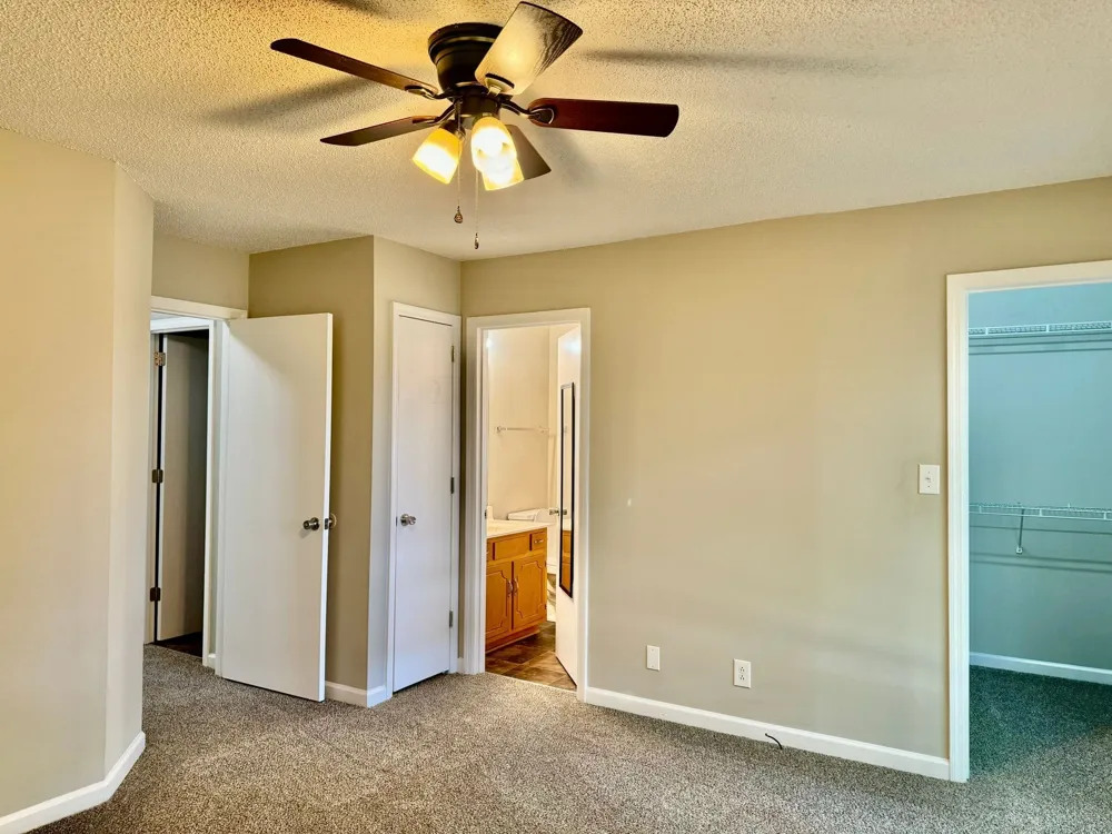 69 Grassmire Clarksville, TN 37042