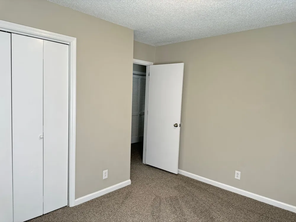 69 Grassmire Clarksville, TN 37042
