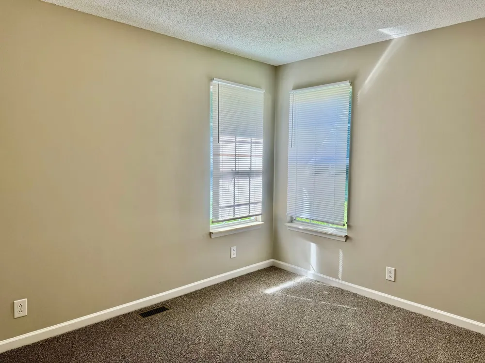 69 Grassmire Clarksville, TN 37042