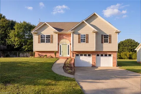 4152 Meredith Woods Lane