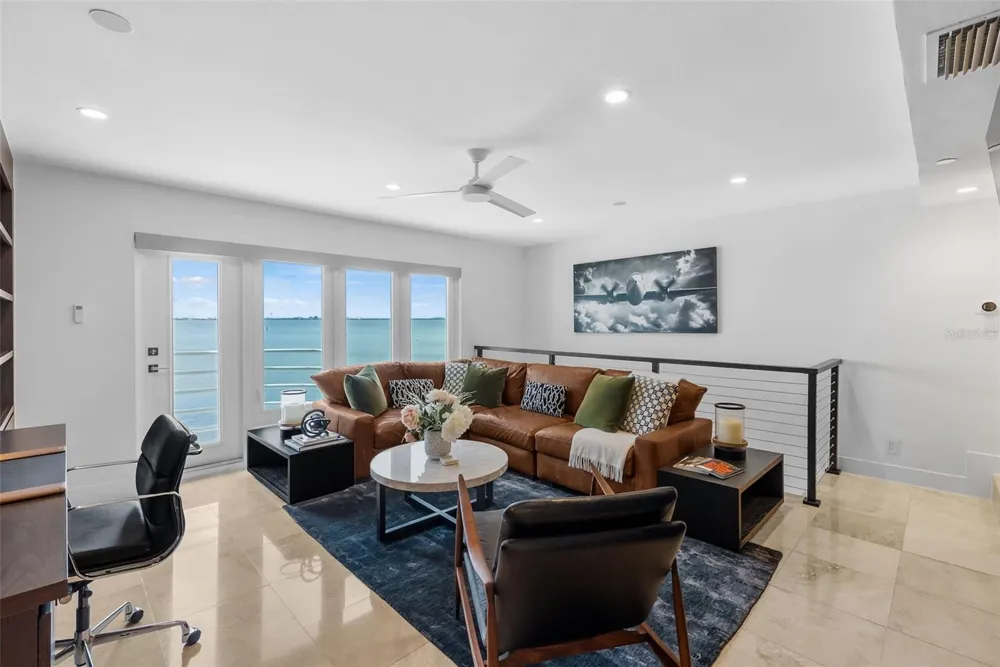 4950 BAYSHORE BOULEVARD #25D Tampa, FL 33611