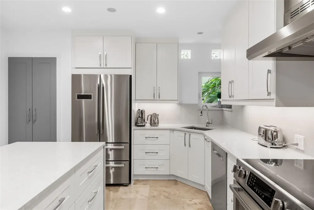 4950 BAYSHORE BOULEVARD #25D Tampa, FL 33611