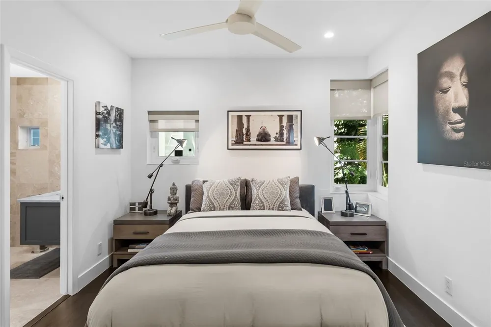 4950 BAYSHORE BOULEVARD #25D Tampa, FL 33611