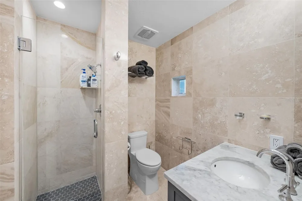 4950 BAYSHORE BOULEVARD #25D Tampa, FL 33611