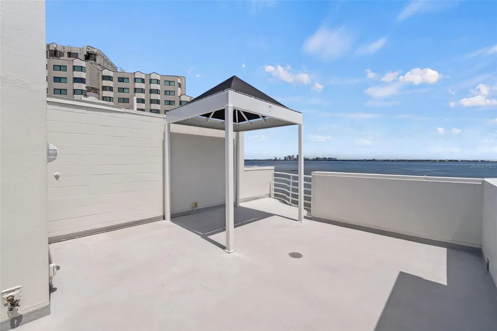 4950 BAYSHORE BOULEVARD #25D Tampa, FL 33611