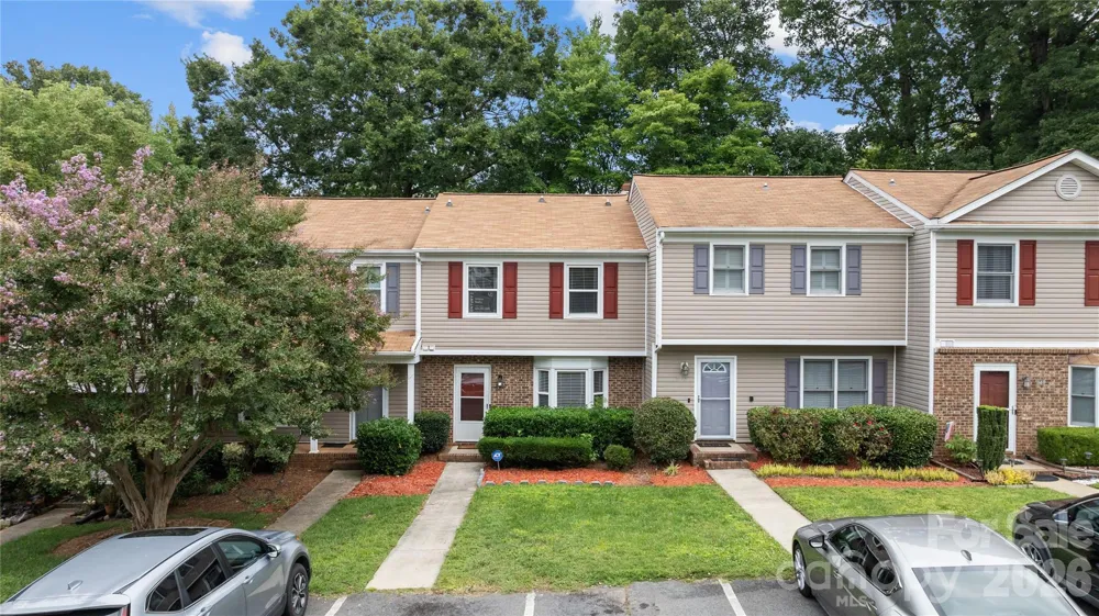 8407 Rust Wood Place Charlotte, NC 28227