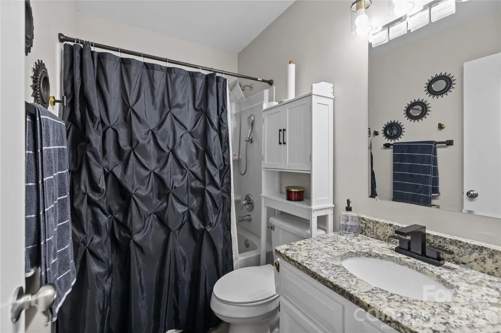 8407 Rust Wood Place Charlotte, NC 28227