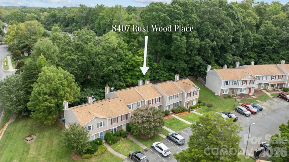 8407 Rust Wood Place Charlotte, NC 28227