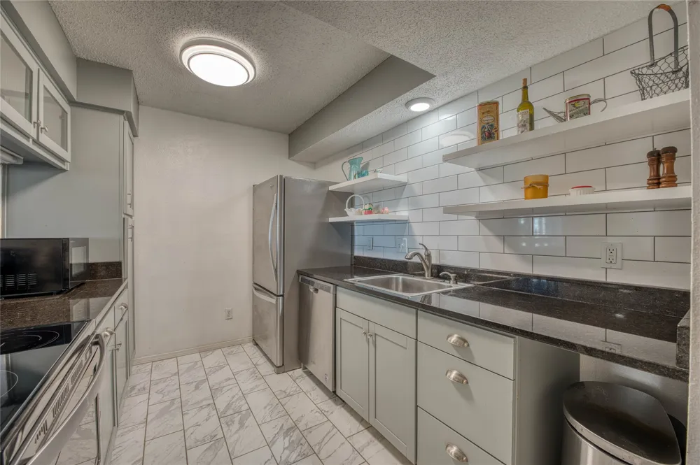 306 Out Yonder #162 Horseshoe Bay, TX 78657