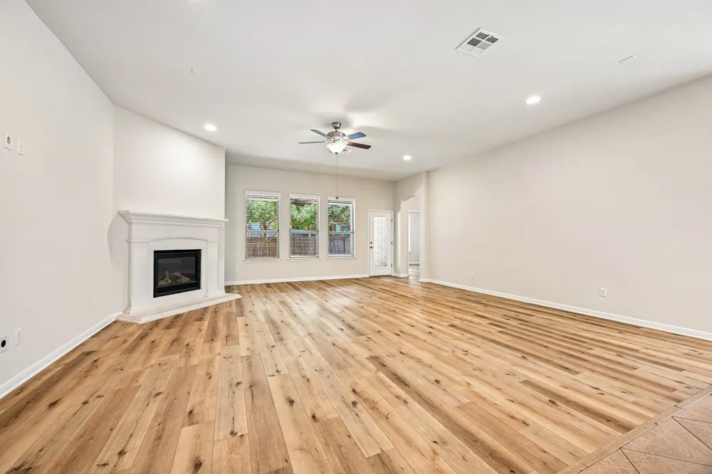 2624 Shumard Bluff Drive Leander, TX 78641