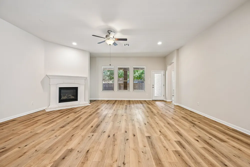2624 Shumard Bluff Drive Leander, TX 78641