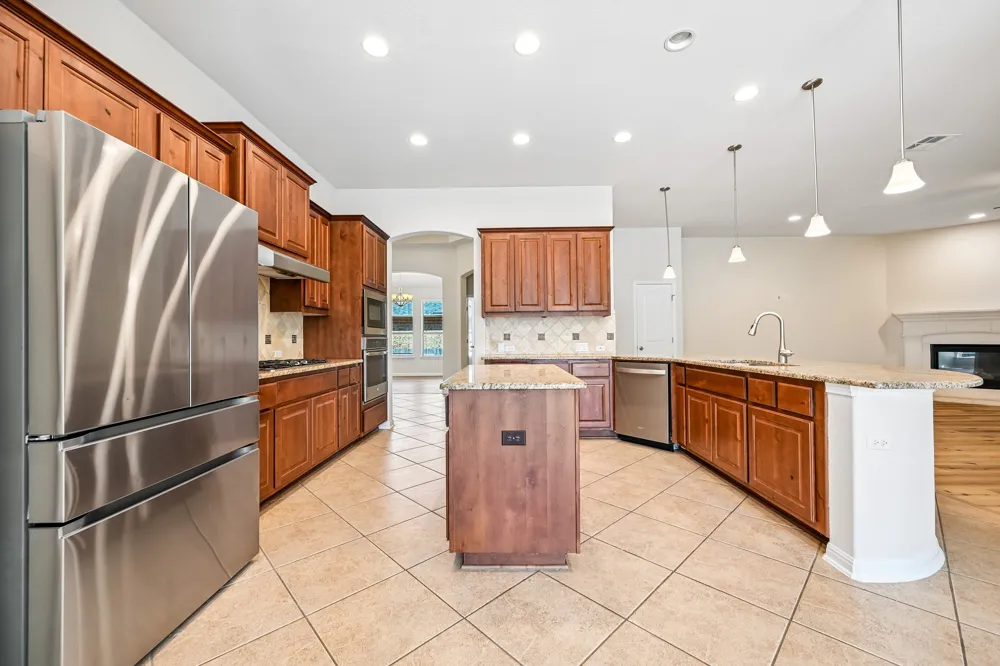 2624 Shumard Bluff Drive Leander, TX 78641