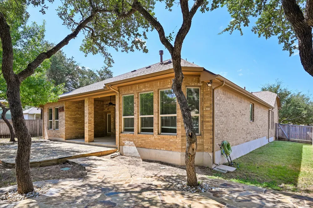 2624 Shumard Bluff Drive Leander, TX 78641