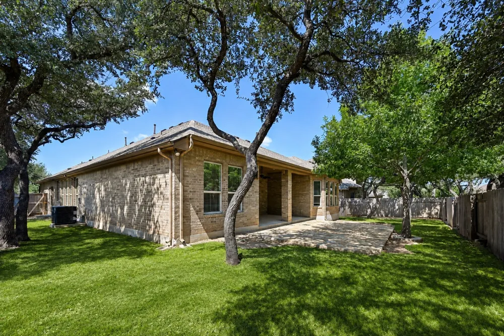 2624 Shumard Bluff Drive Leander, TX 78641