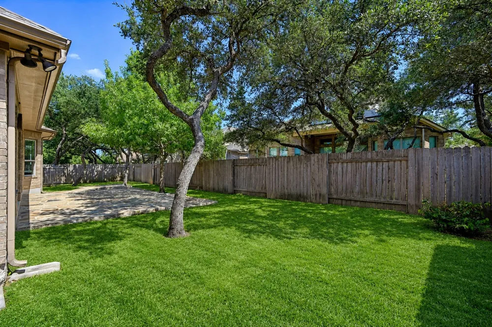 2624 Shumard Bluff Drive Leander, TX 78641