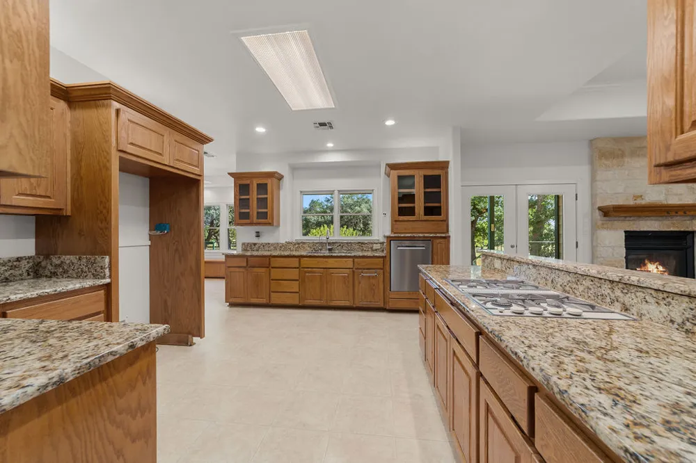 285 Triple Creek Road Fredericksburg, TX 78624