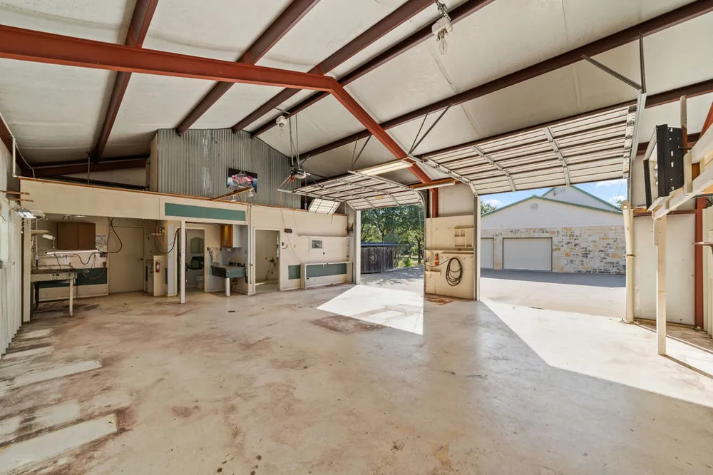 285 Triple Creek Road Fredericksburg, TX 78624