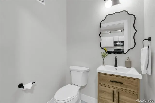 9039 E Panorama Circle #C309 Englewood, CO 80112