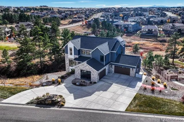 7961 S Langdale Way Aurora, CO 80016