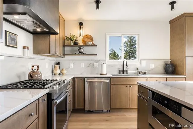 10333 Georgia Circle Morrison, CO 80465