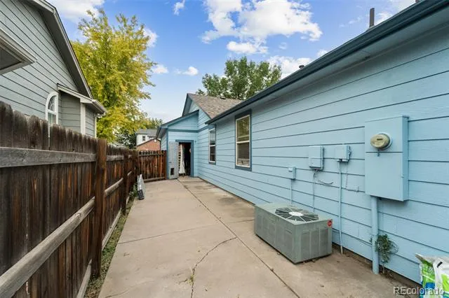 8640 E 105th Court Henderson, CO 80640