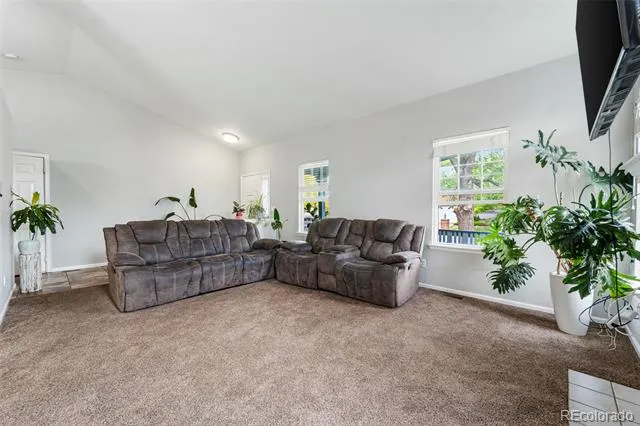 8640 E 105th Court Henderson, CO 80640