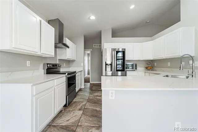 8640 E 105th Court Henderson, CO 80640