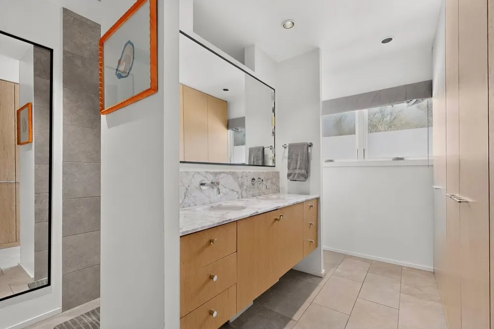 4023 Travis Street Dallas, TX 75204