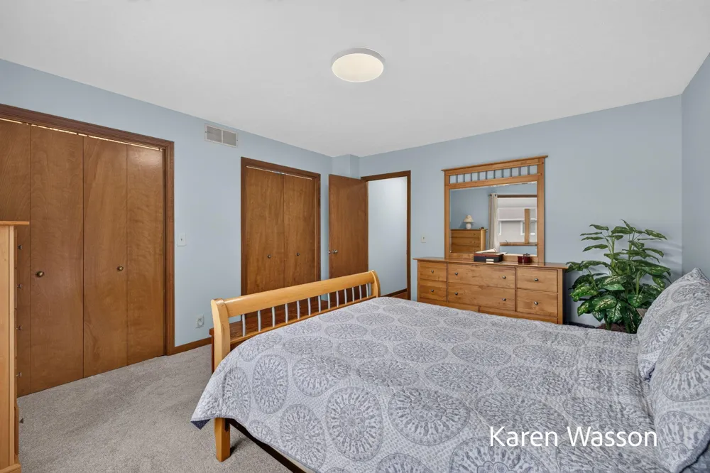 259 Appletree Lane Holland, MI 49423