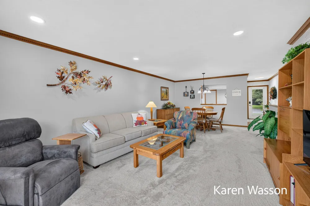 259 Appletree Lane Holland, MI 49423
