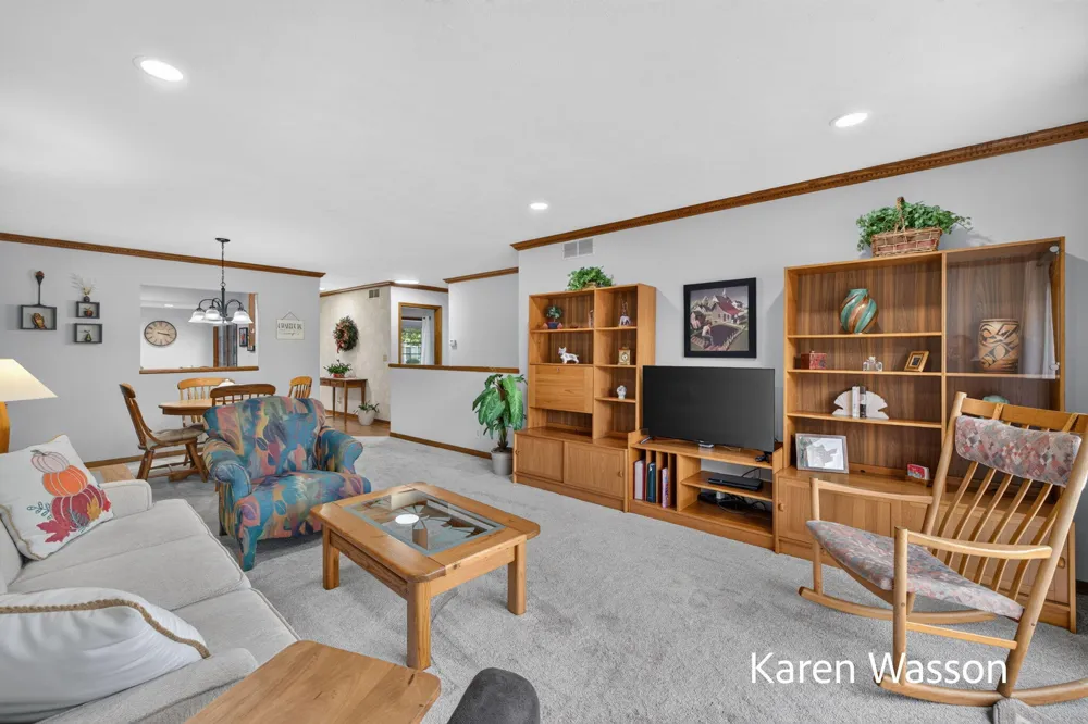 259 Appletree Lane Holland, MI 49423