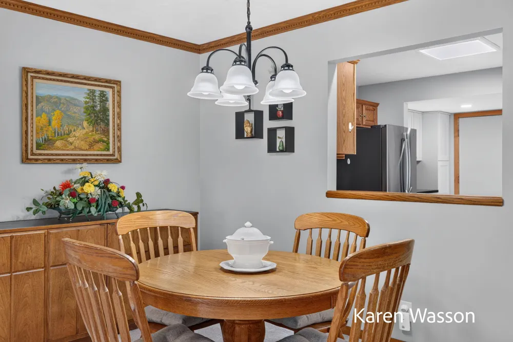 259 Appletree Lane Holland, MI 49423