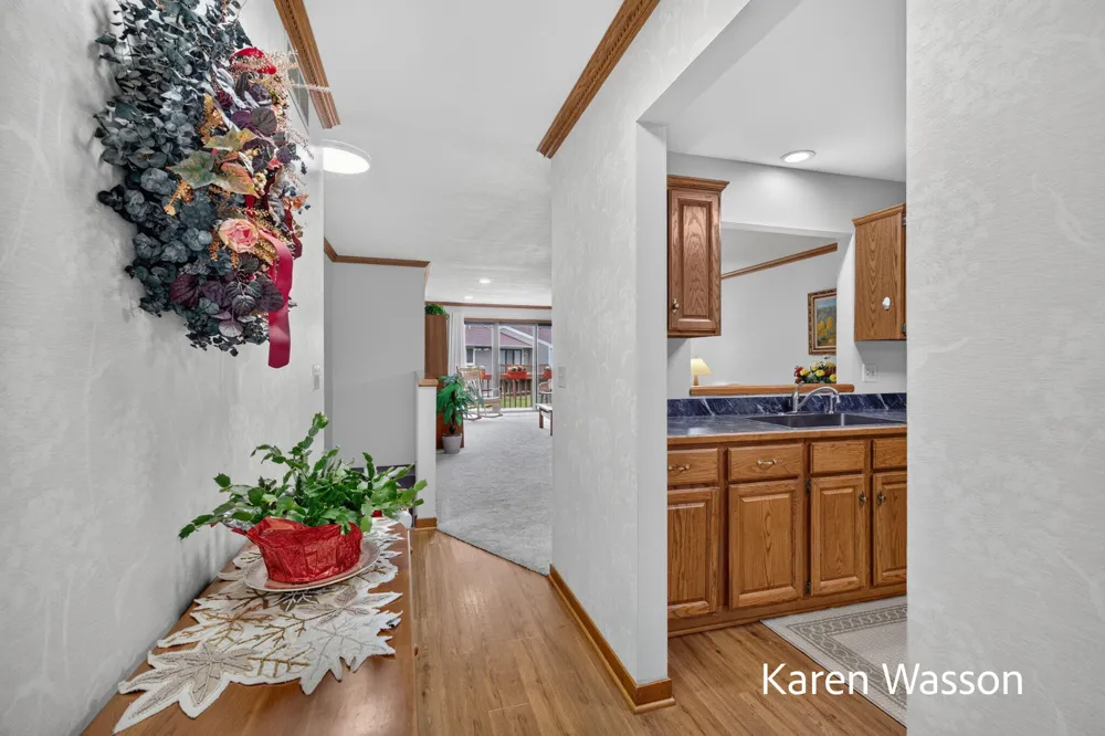259 Appletree Lane Holland, MI 49423