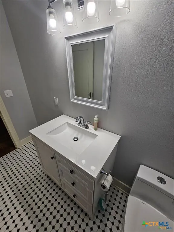 2002 Wheeler Street Victoria, TX 77901