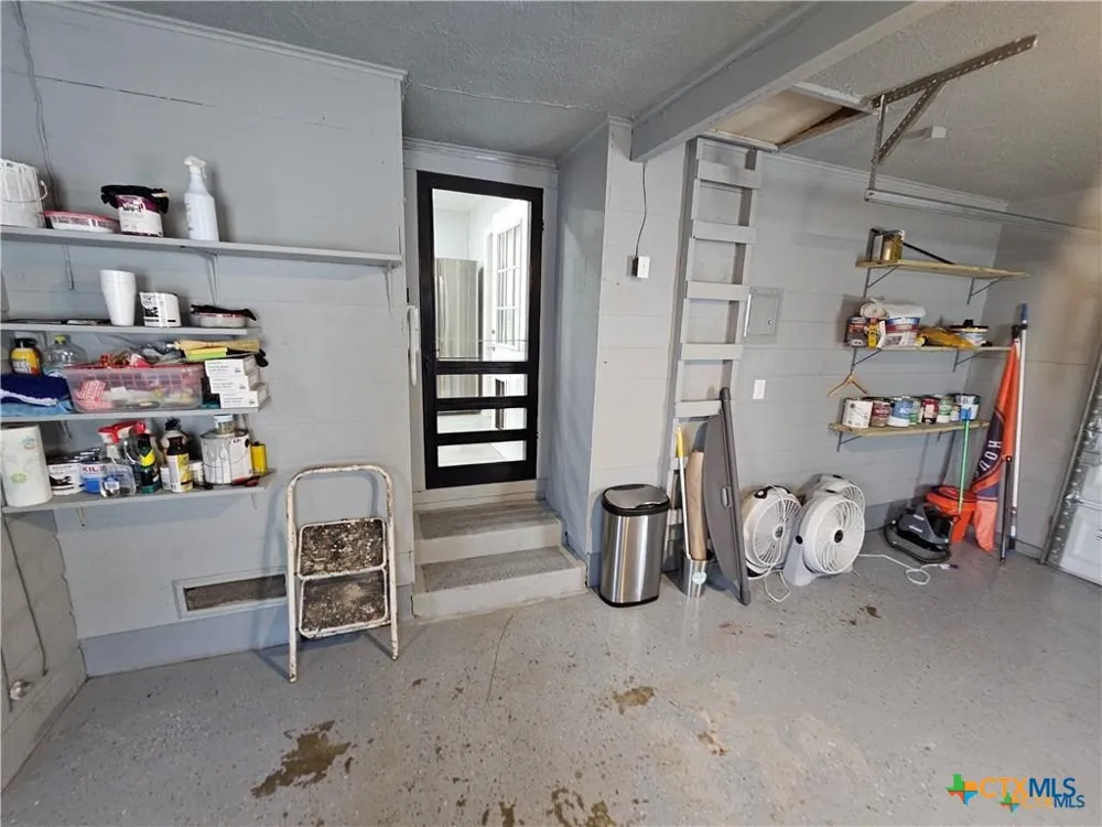 2002 Wheeler Street Victoria, TX 77901