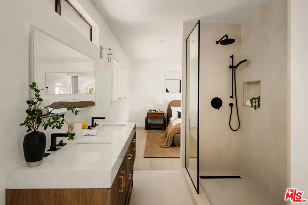 9315 Beverly Crest Drive Los Angeles, CA 90210