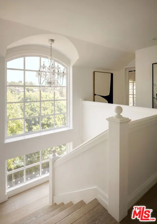 9315 Beverly Crest Drive Los Angeles, CA 90210