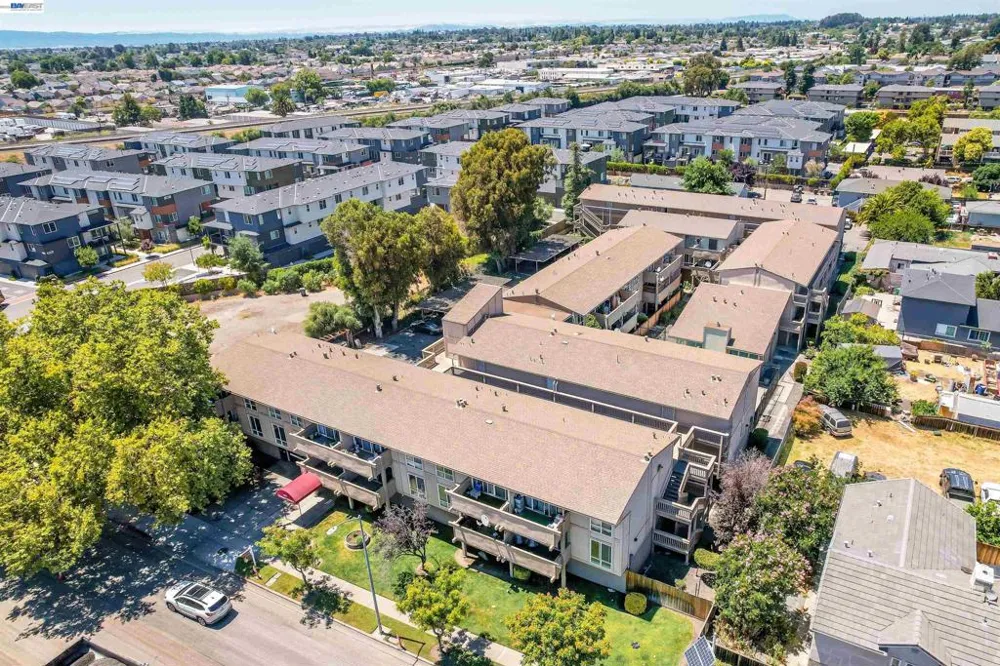 260 Industrial Pkwy #47 Hayward, CA 94544