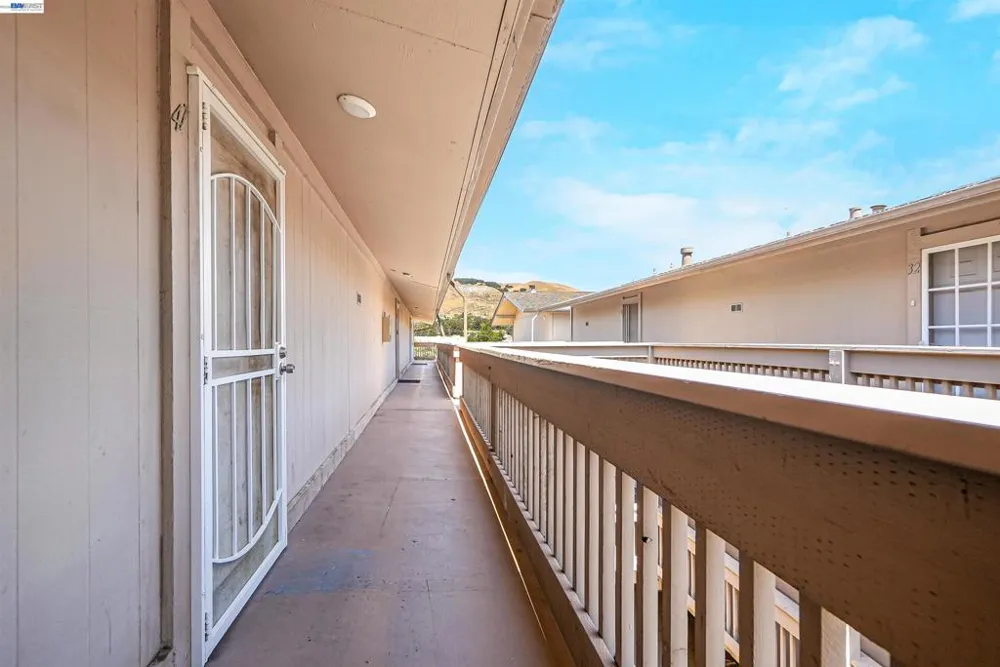 260 Industrial Pkwy #47 Hayward, CA 94544