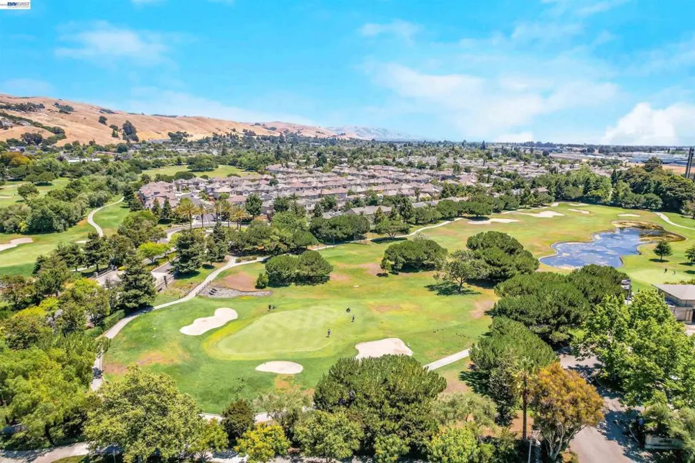 260 Industrial Pkwy #47 Hayward, CA 94544